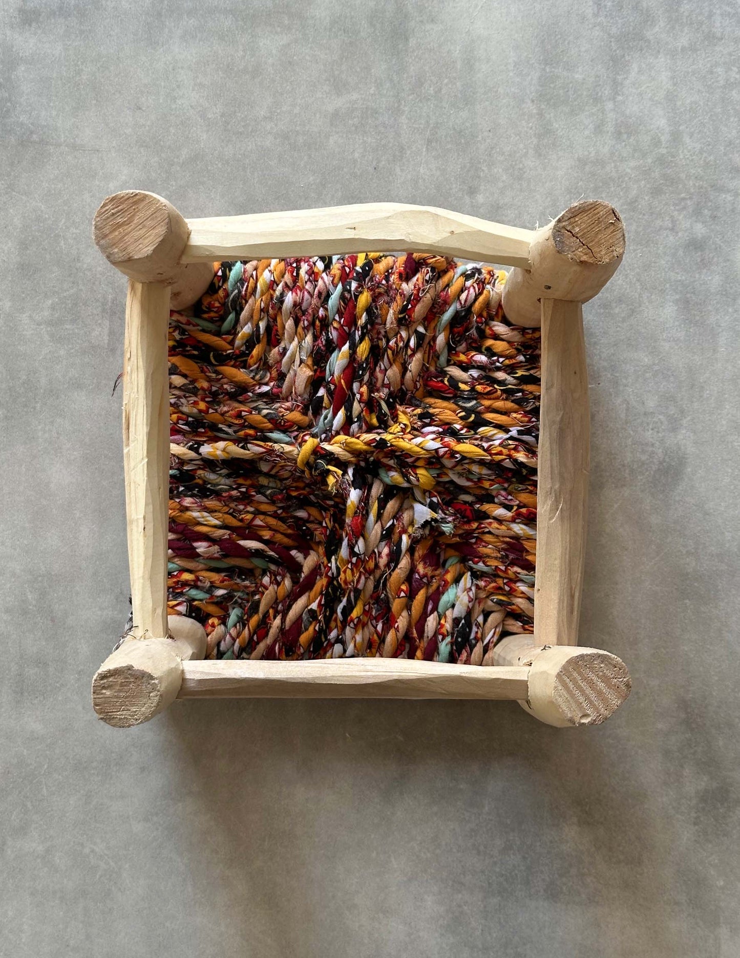 Handmade stool (Mix colors)