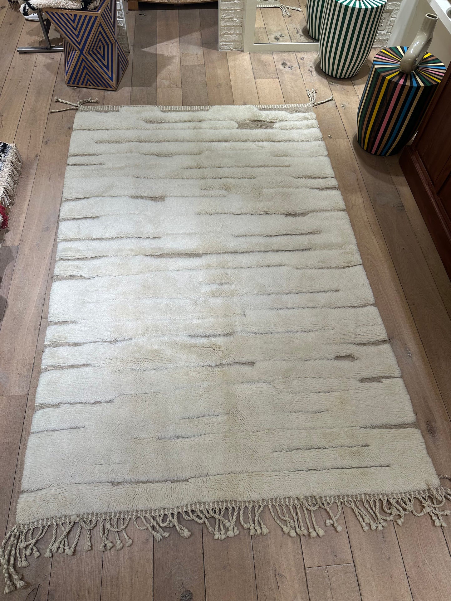 Mrirt rug