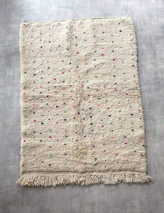 Dot rug