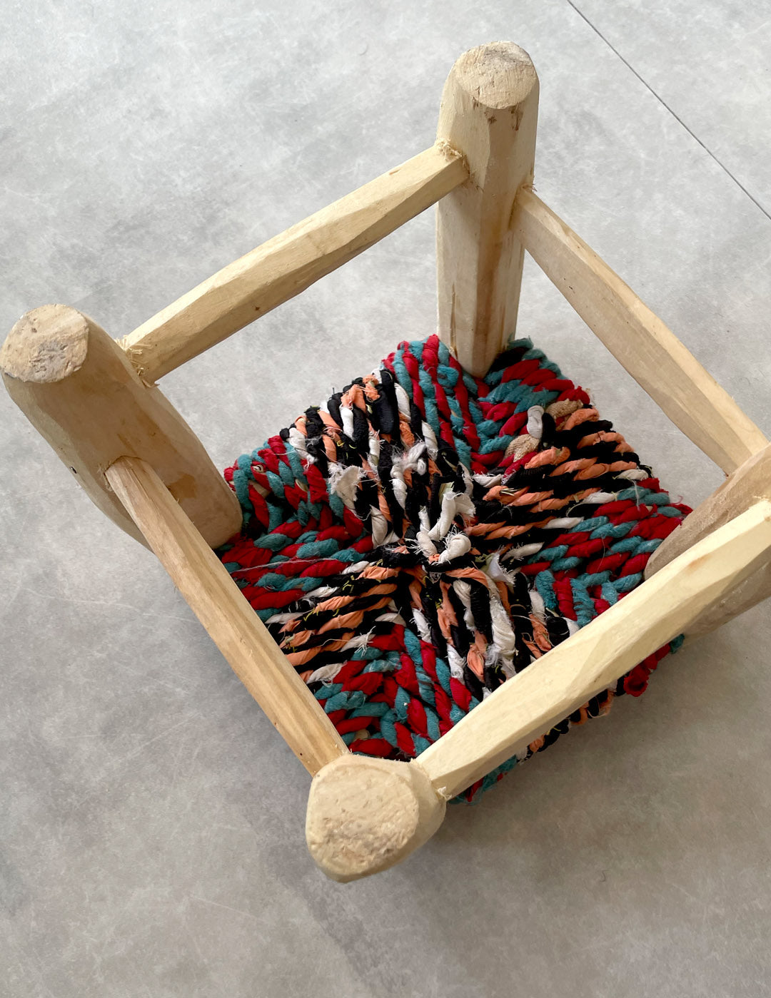 Handmade stool ( Mix colors )