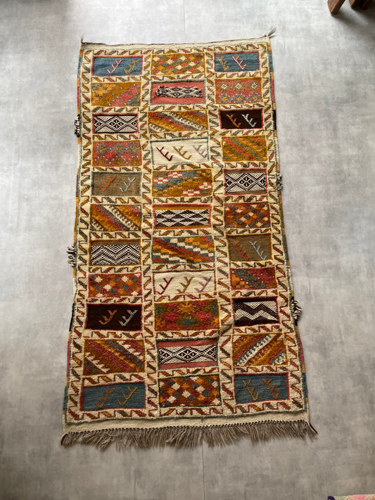 Taznakht rug