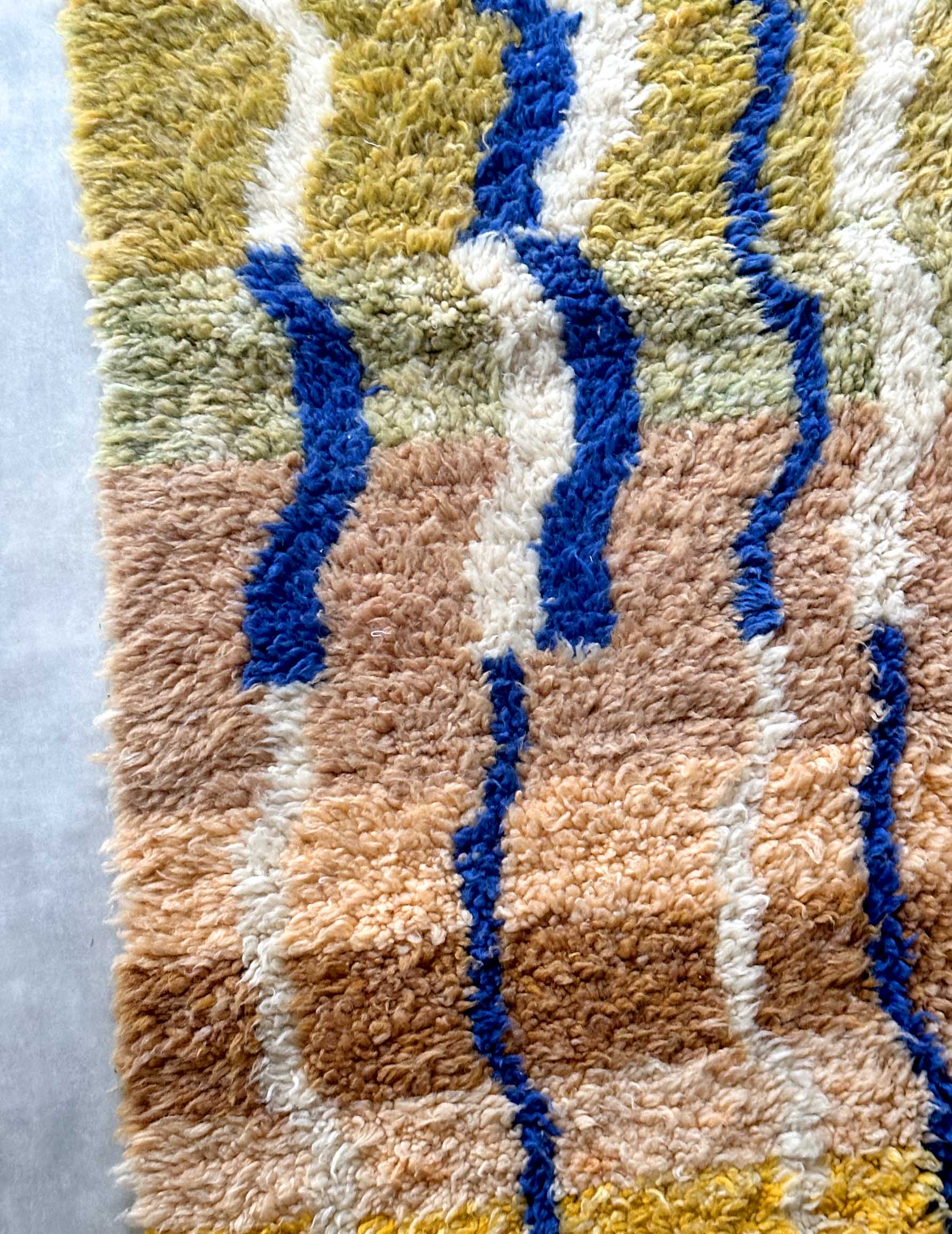 Abstract rug