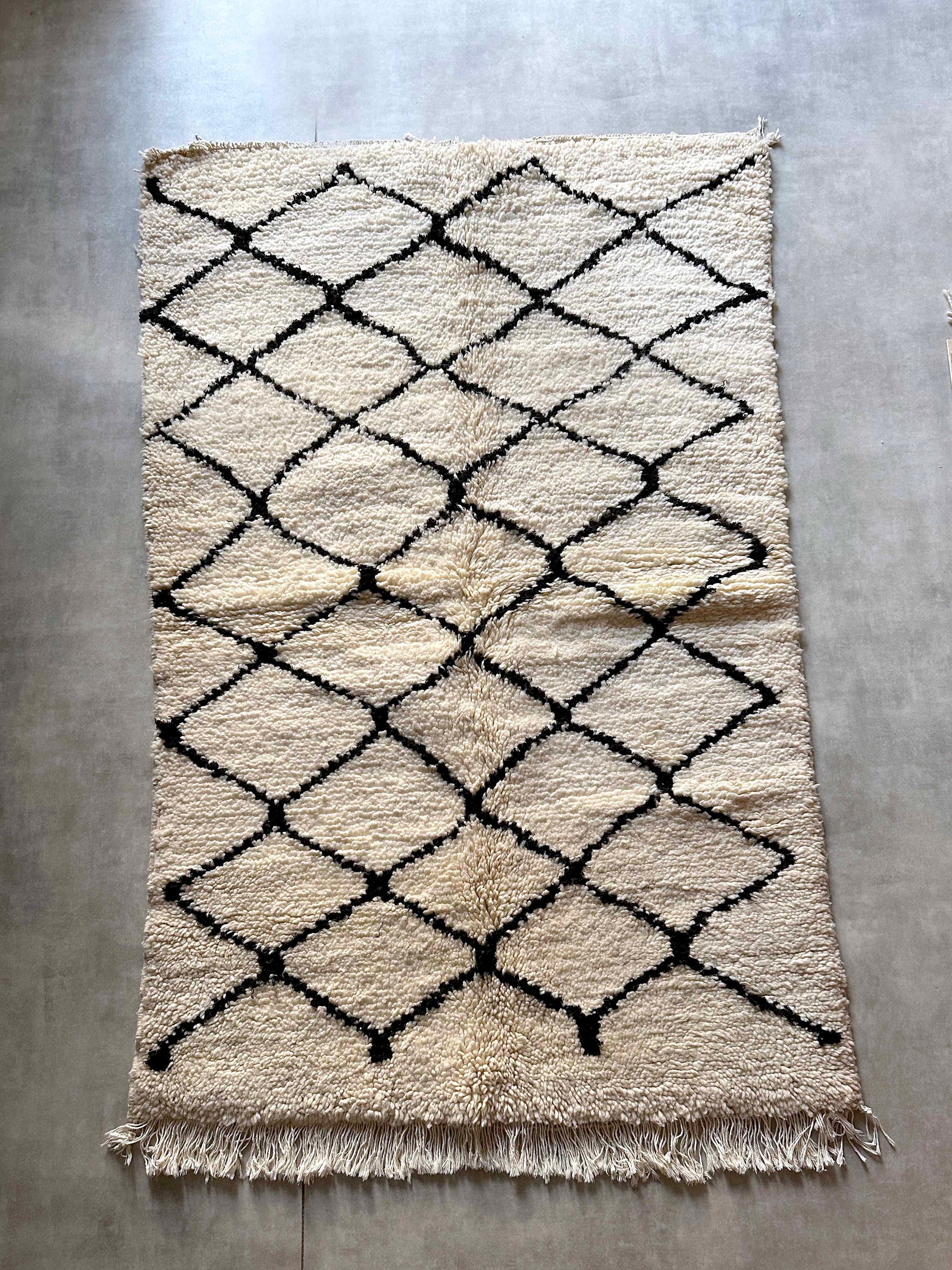 （値下げ！）Beniouarain（ベニワレン） Beni Ouarain Rug – Zarabiya