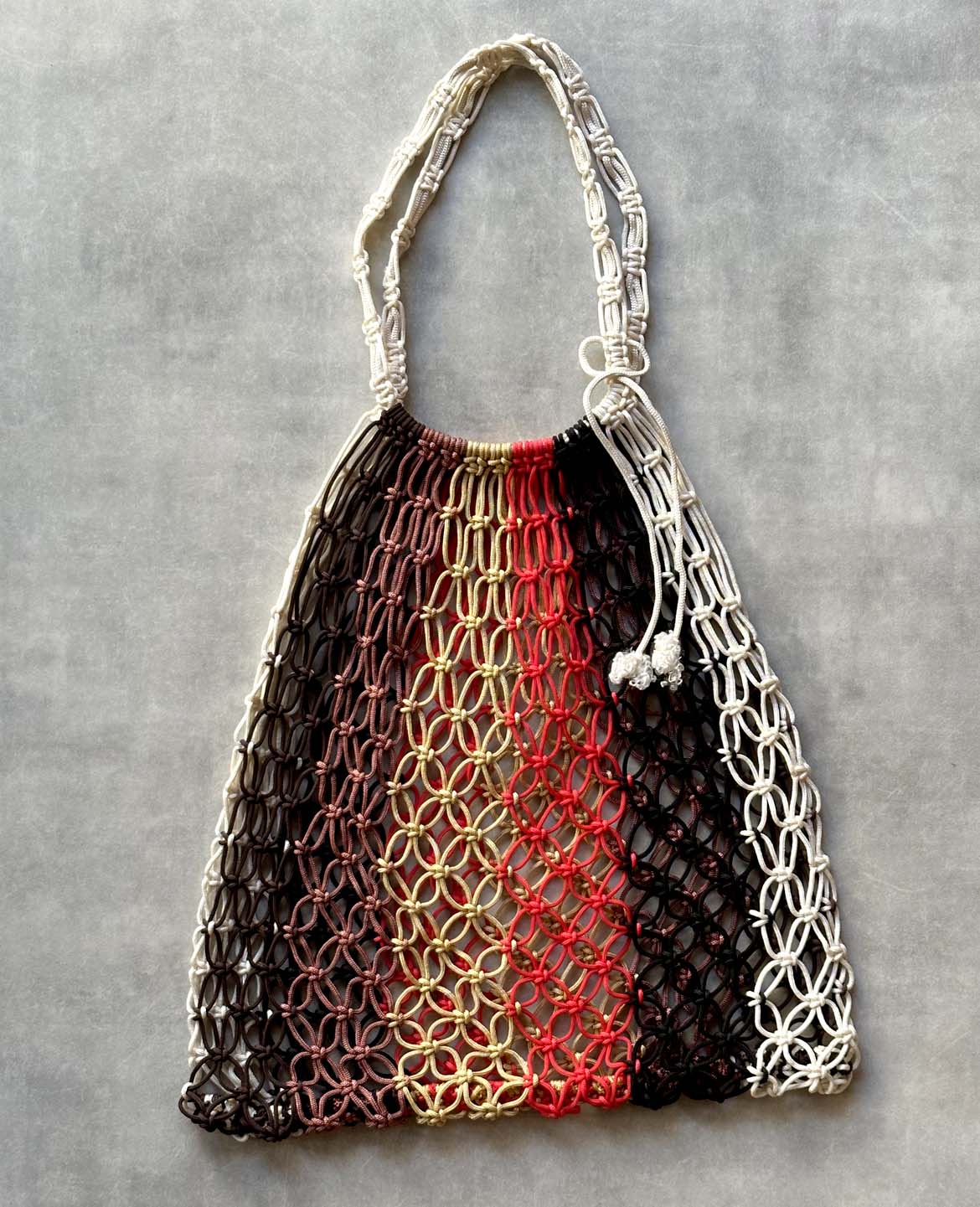 マクラメ編みバック