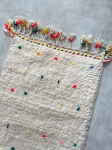 Dot rug