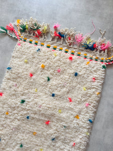 Dot rug