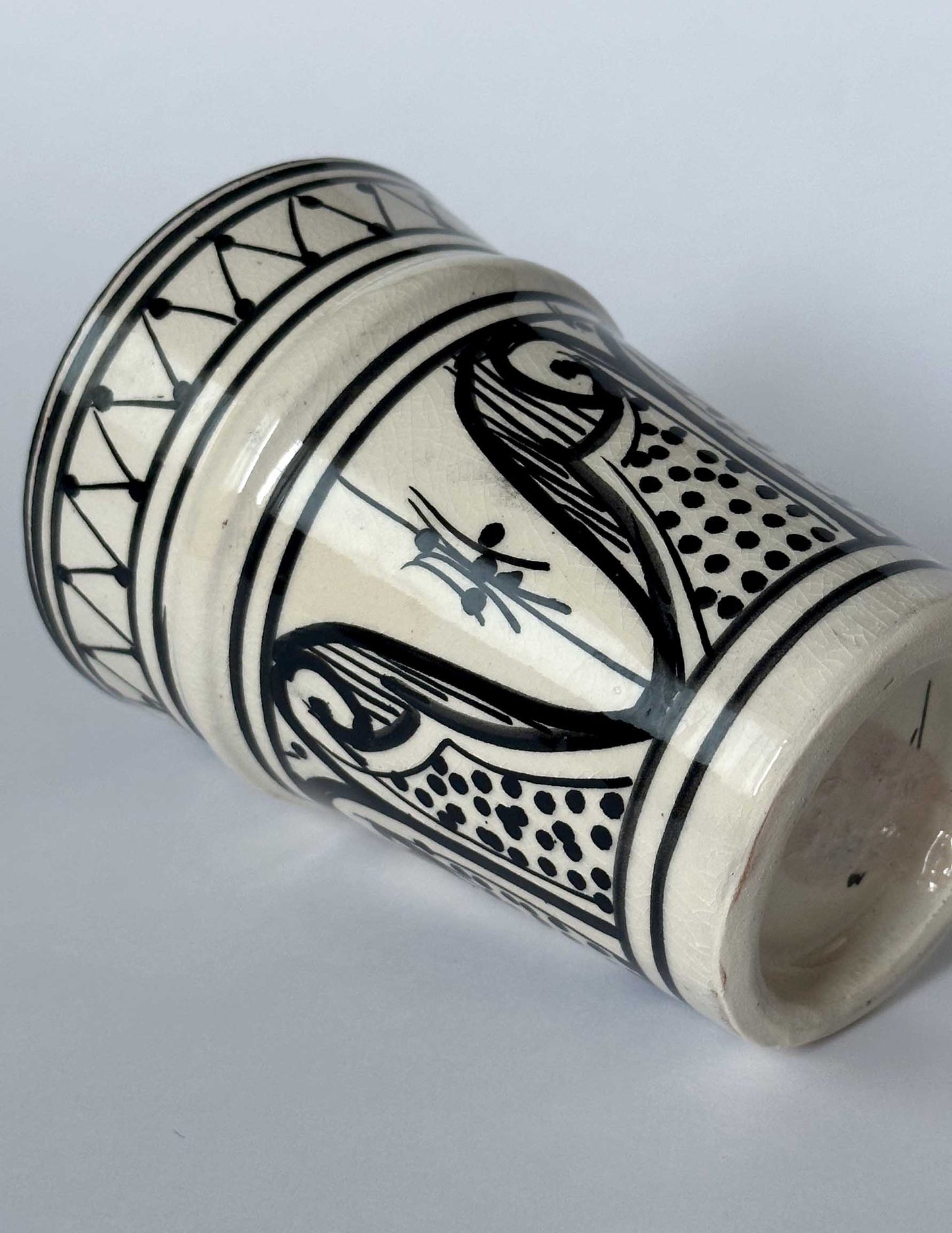 Ceramic cup