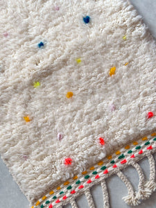 Dot rug