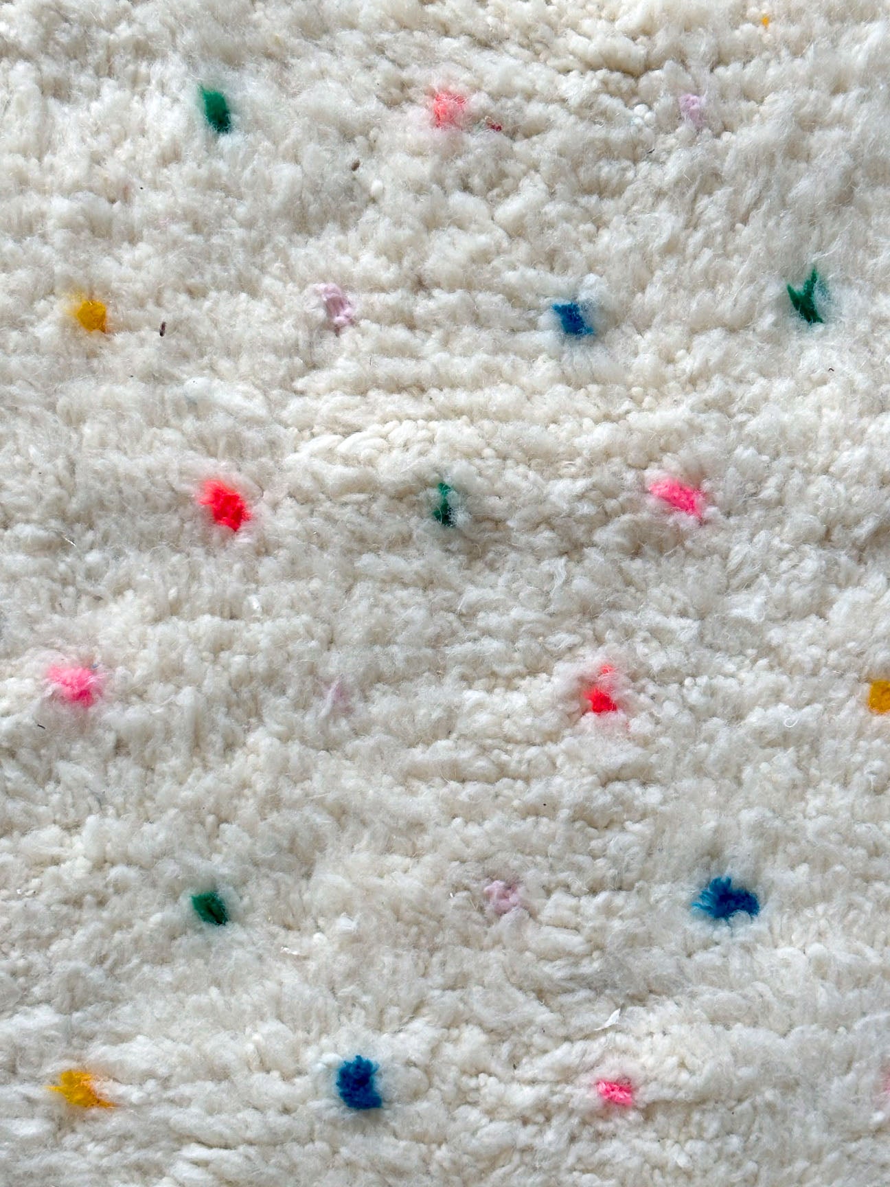 Dot rug