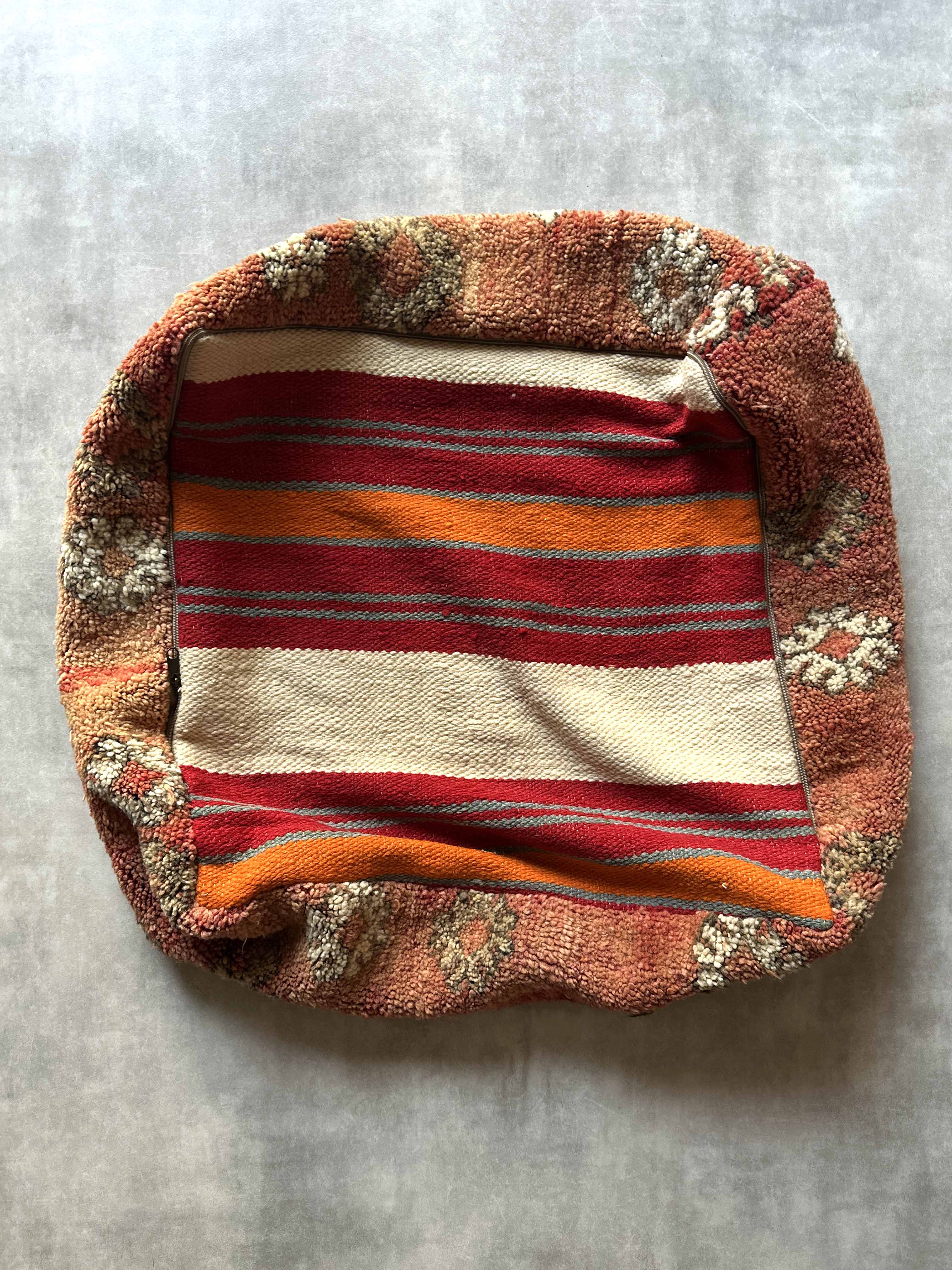 Vintage Pouf