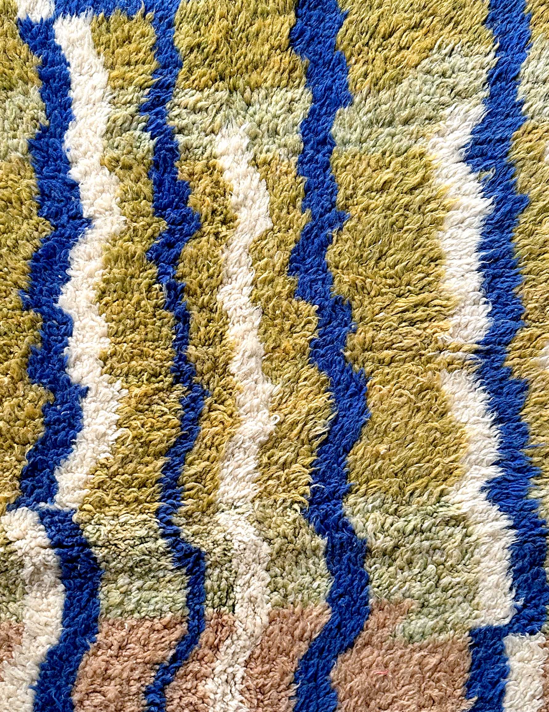 Abstract rug