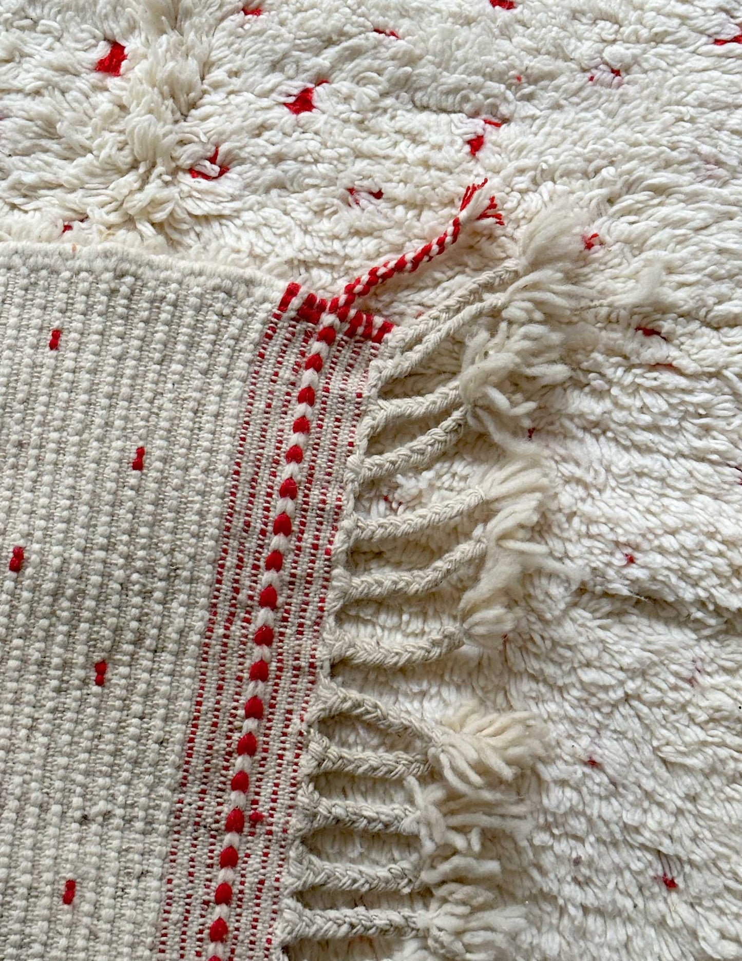 Dot rug