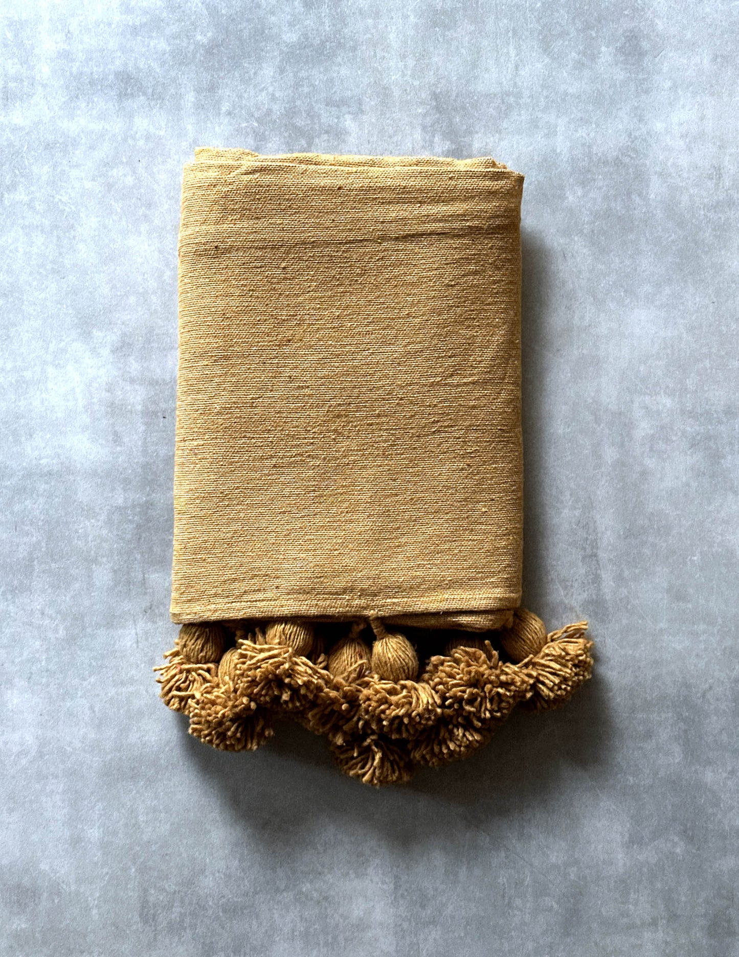 Pompom blanket (サバク)