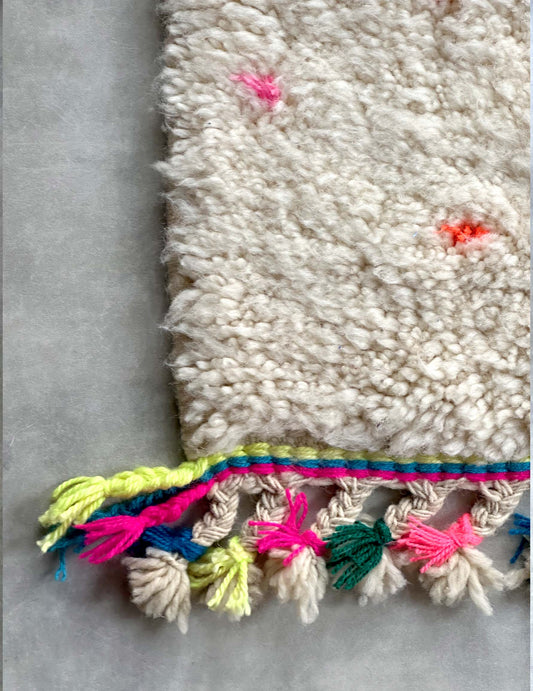 Dot rug