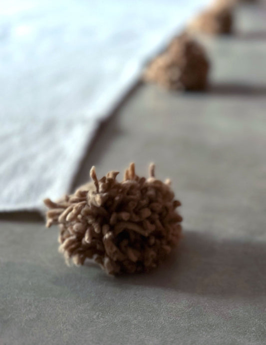 Pompom blanket (サンド)