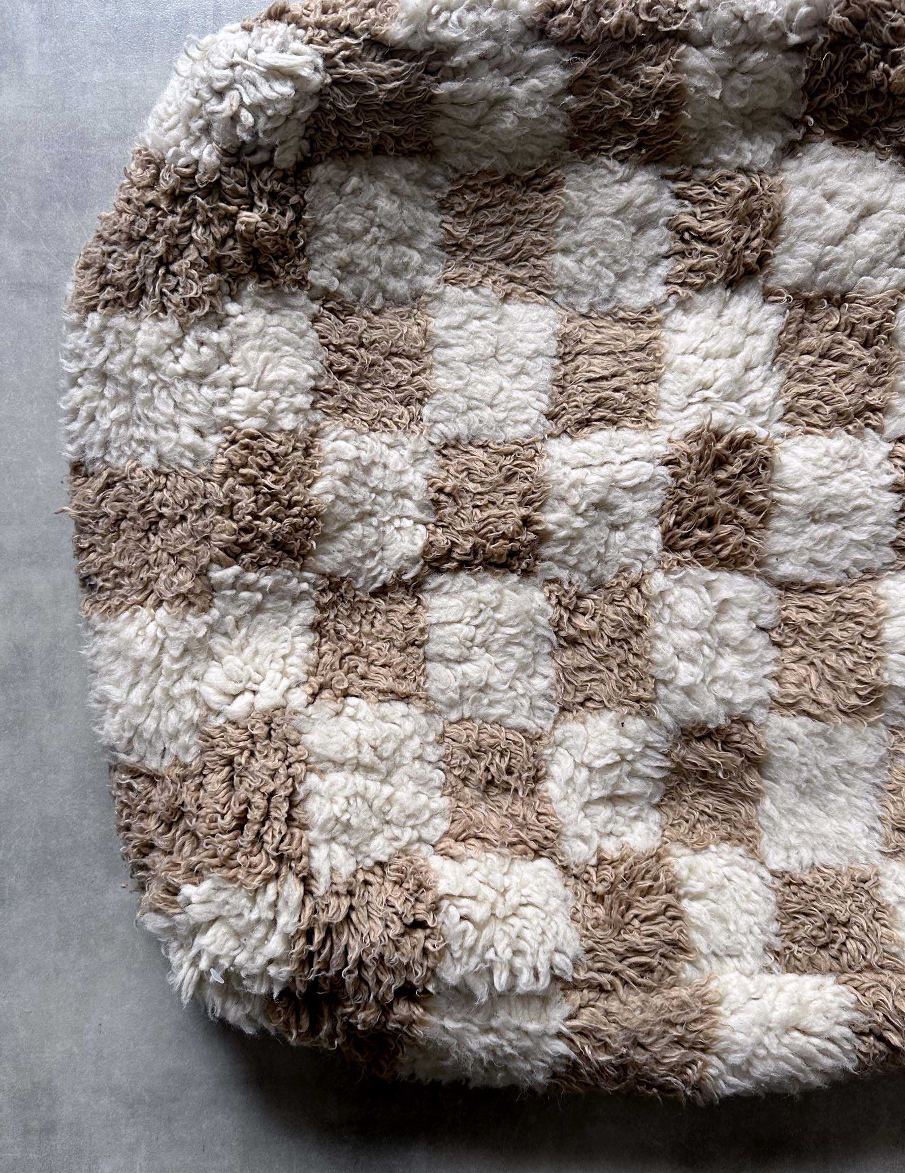 Checker Pouf – Zarabiya