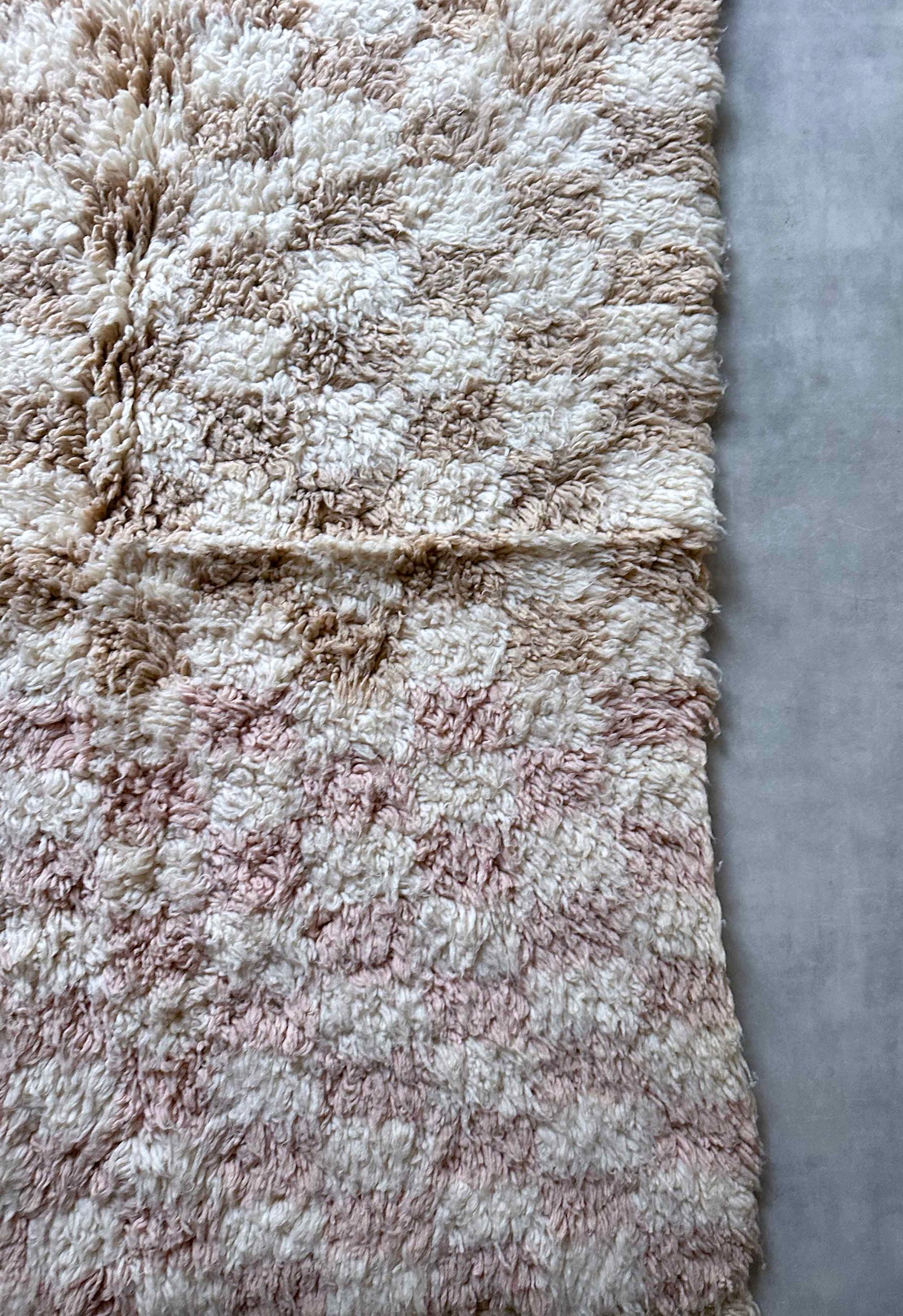 Checker rug