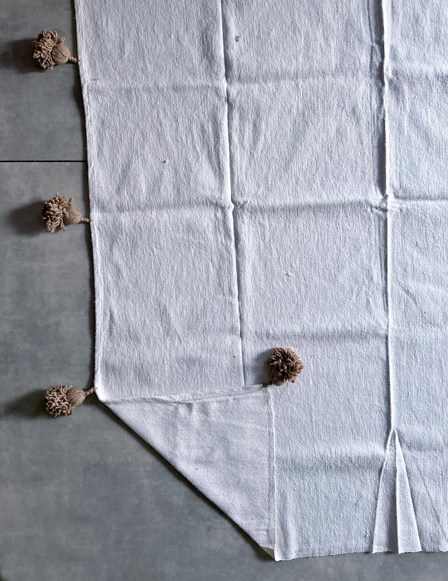 Pompom blanket (サンド)