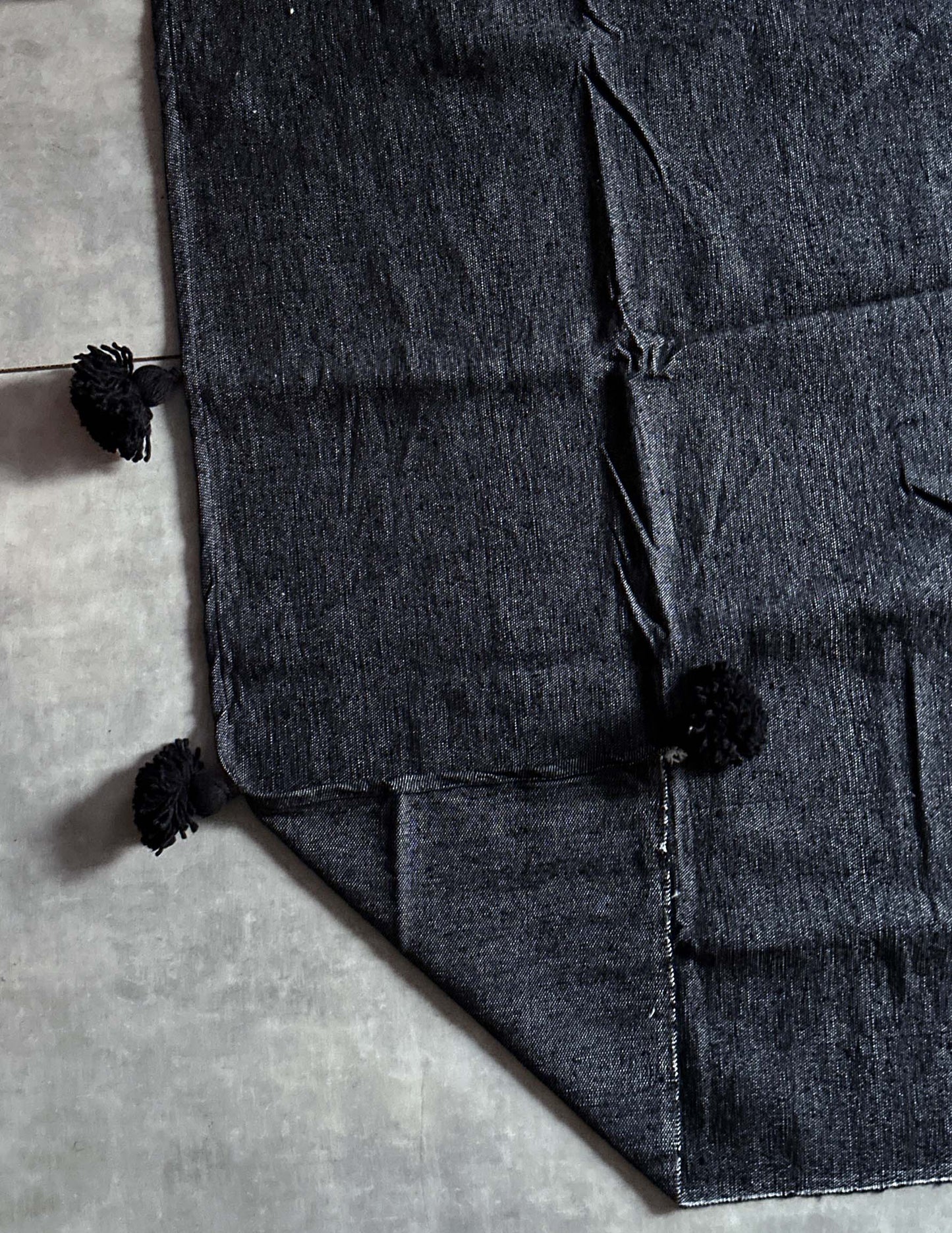 Pompom blanket (ブラク)