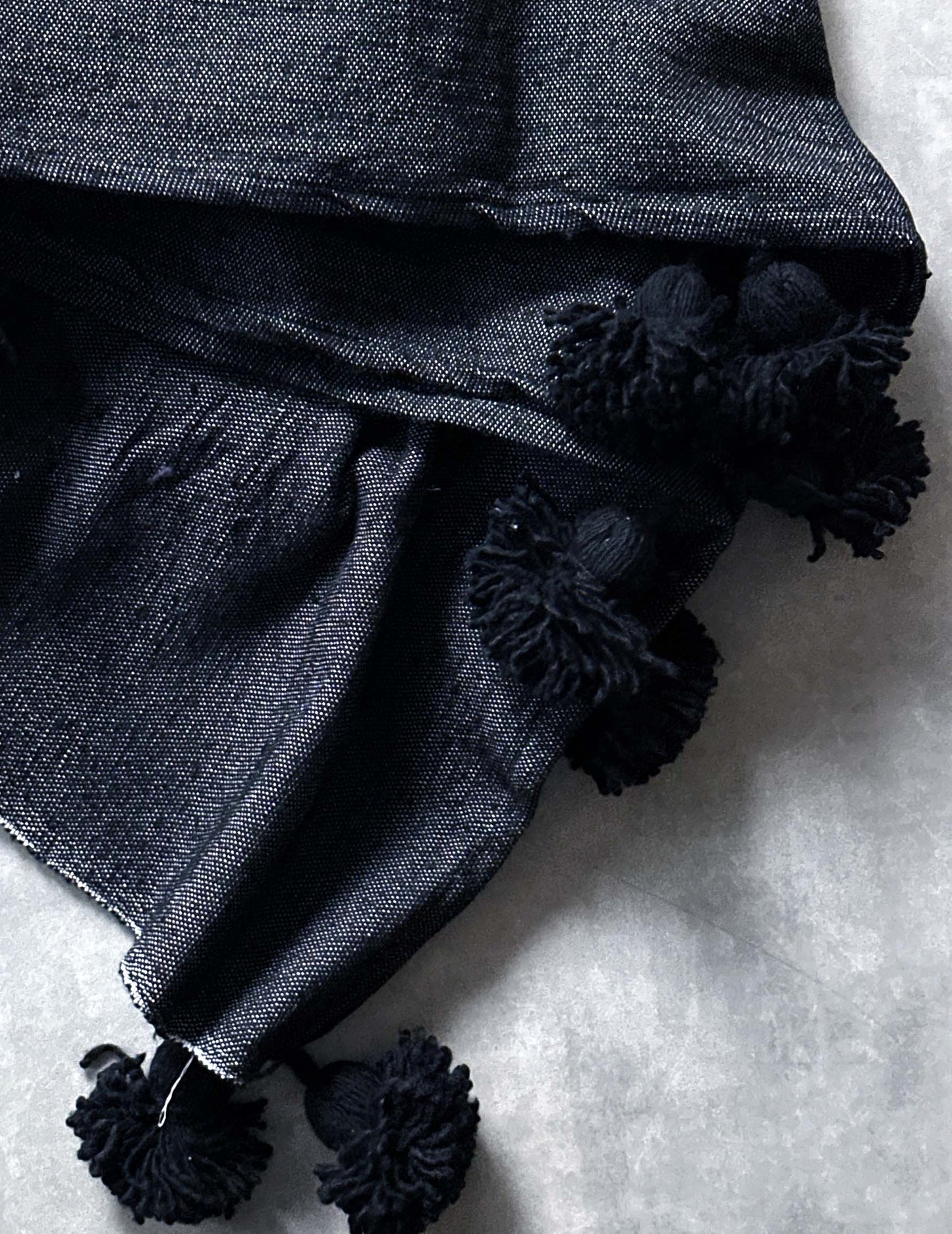 Pompom blanket (ブラク)