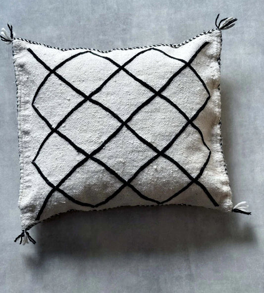 Pouf + cushion cover