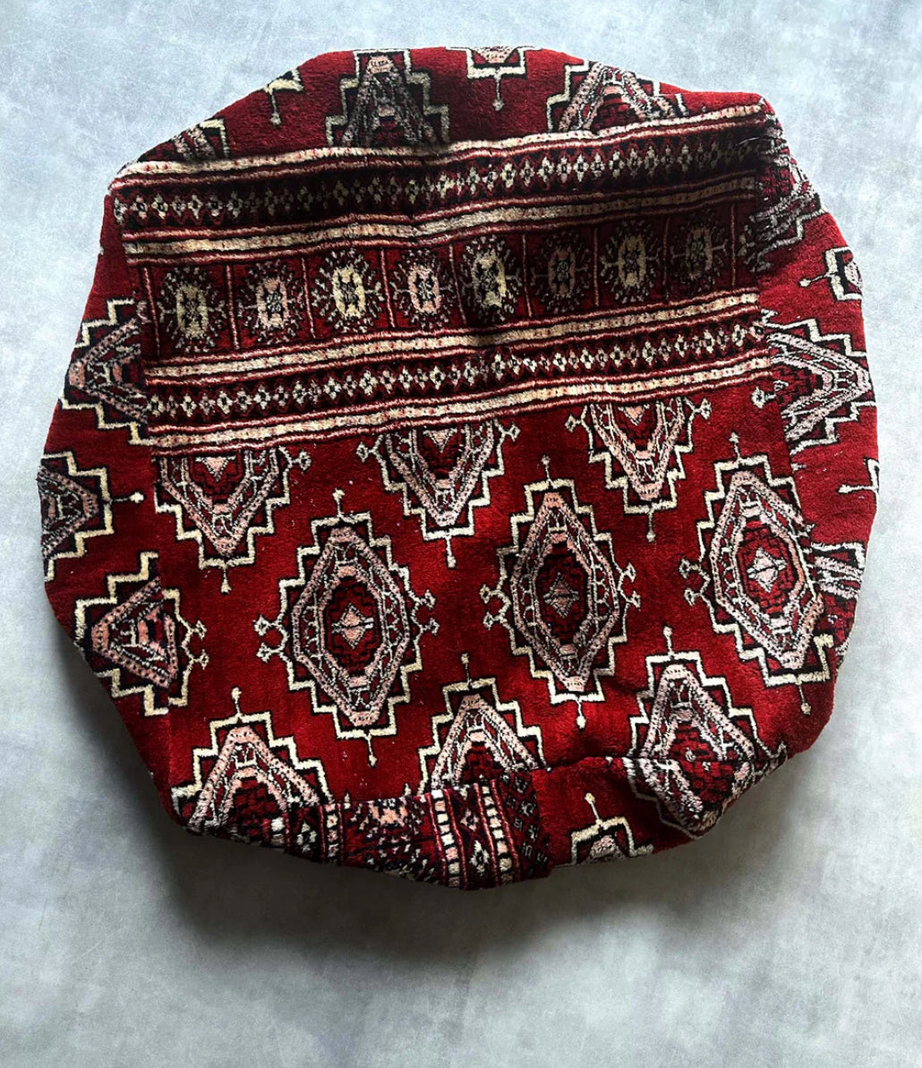 Pouf + cushion cover