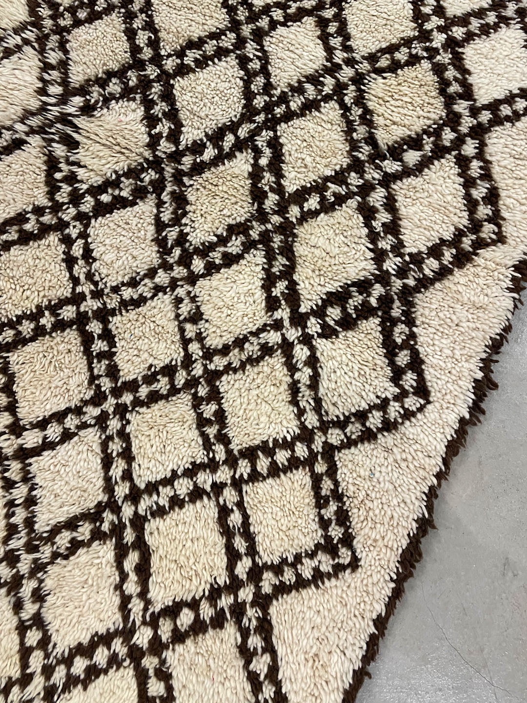 Vintage beni Ouarain rug