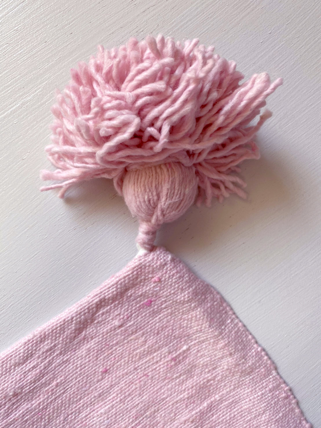Pompom blanket