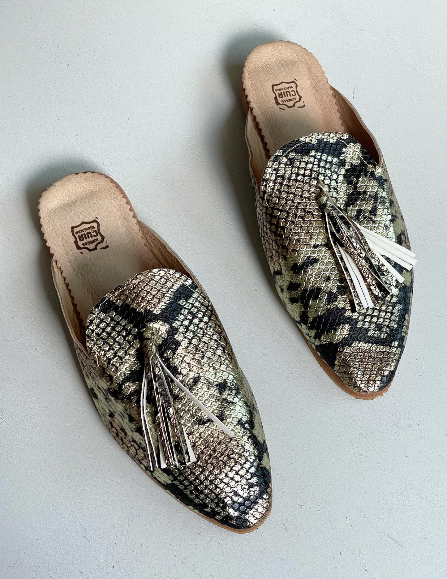 Snake babouche