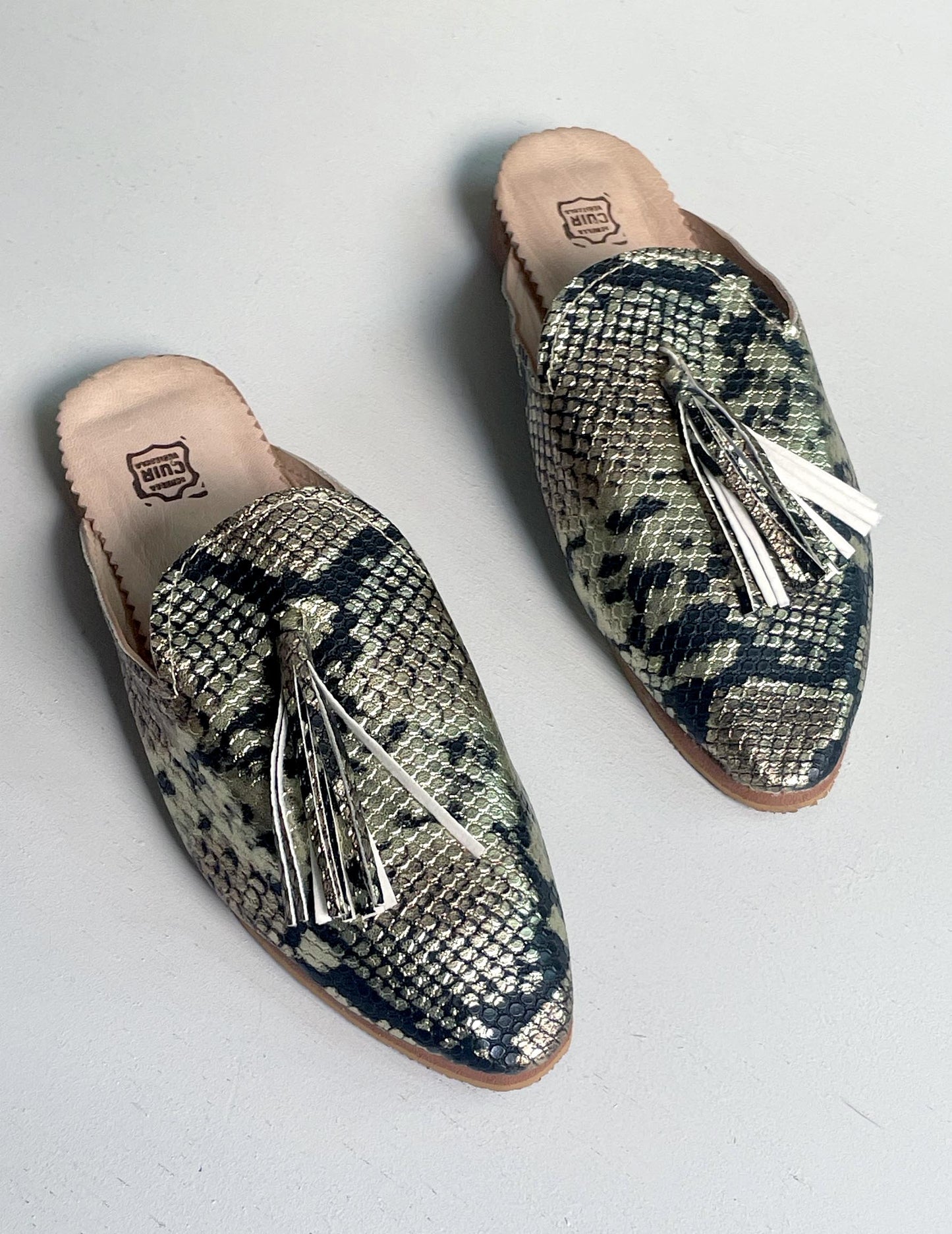 Snake babouche