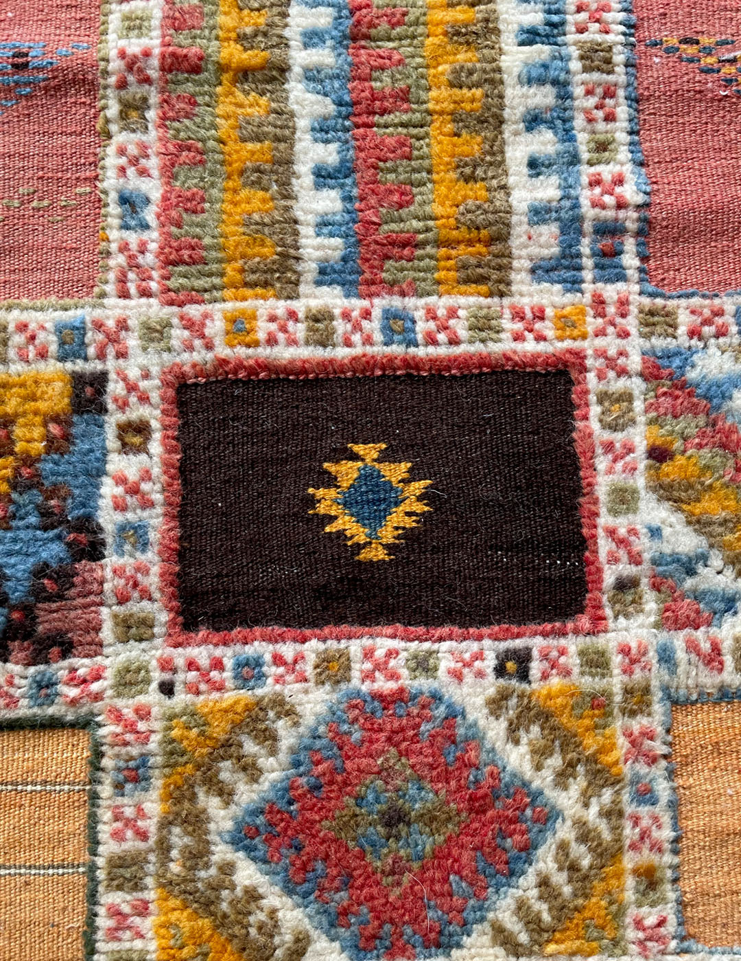 Taznakht rug