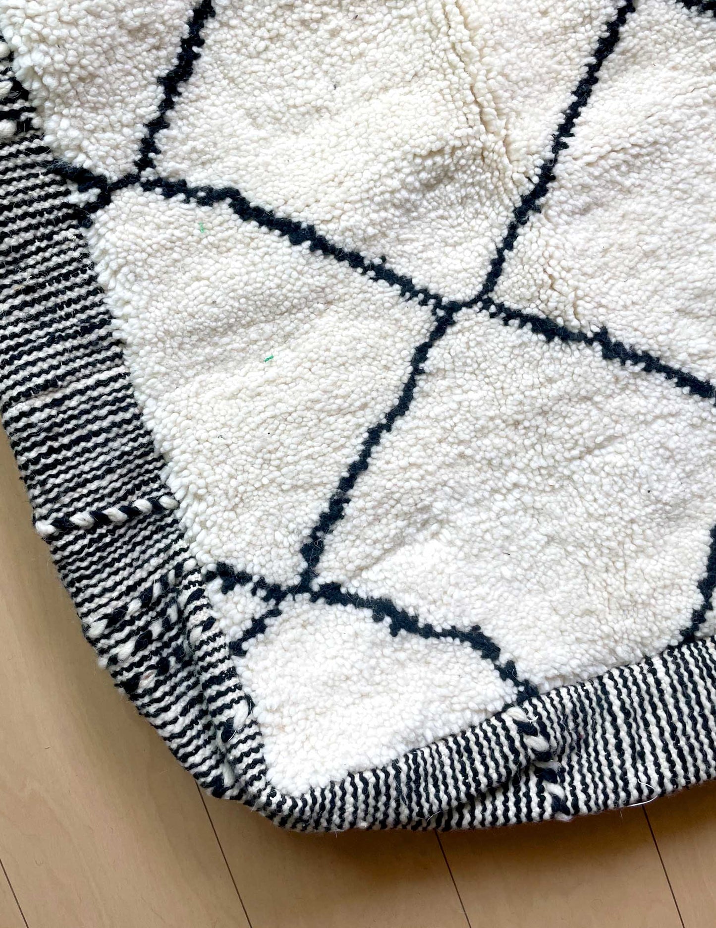 Beniouarain Pouf