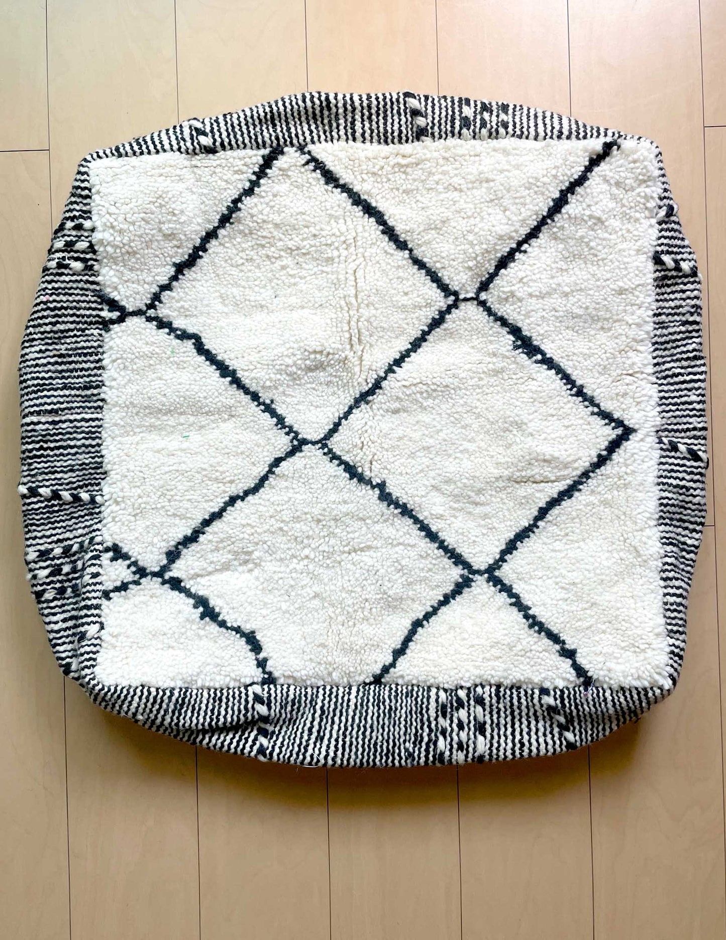 Beniouarain Pouf