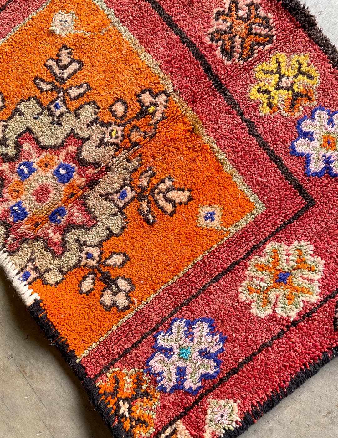 vintage rug